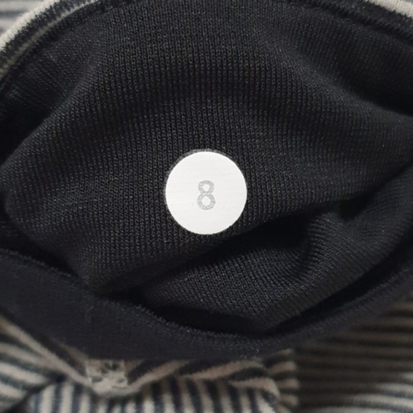 Lululemon Bar Code Stripe Women's Cropped Leggings - Picture 3 of 6